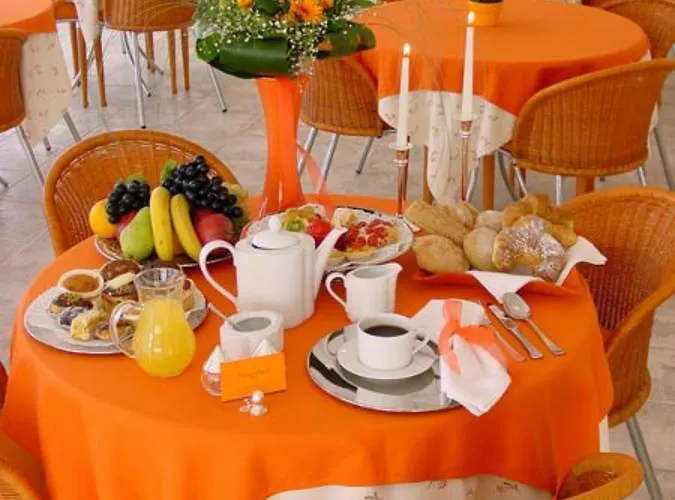 Hotel Naias Paralía